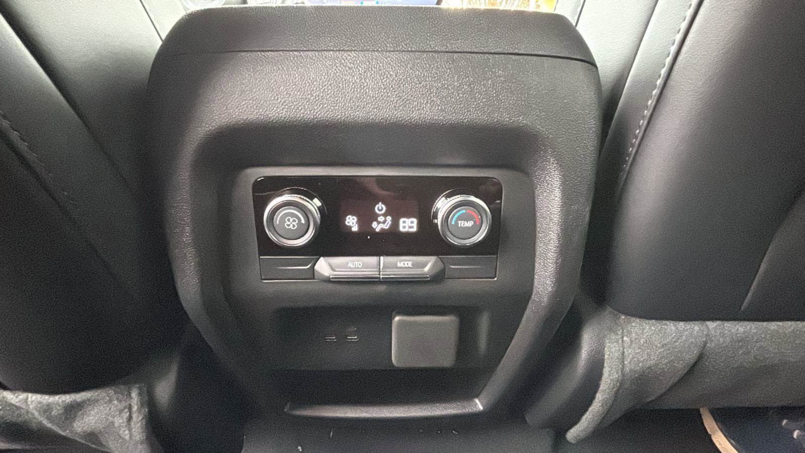 New 2026 Buick Enclave Preferred w/ Power Package image 28