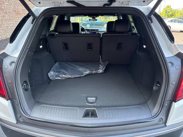 New 2025 Cadillac XT5 Luxury image 6