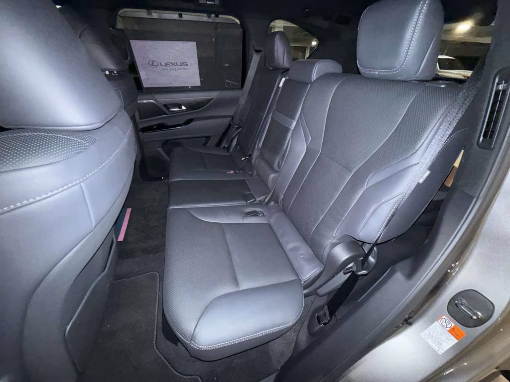 New 2026 Lexus LX 700h Luxury AWD/4WD image 13