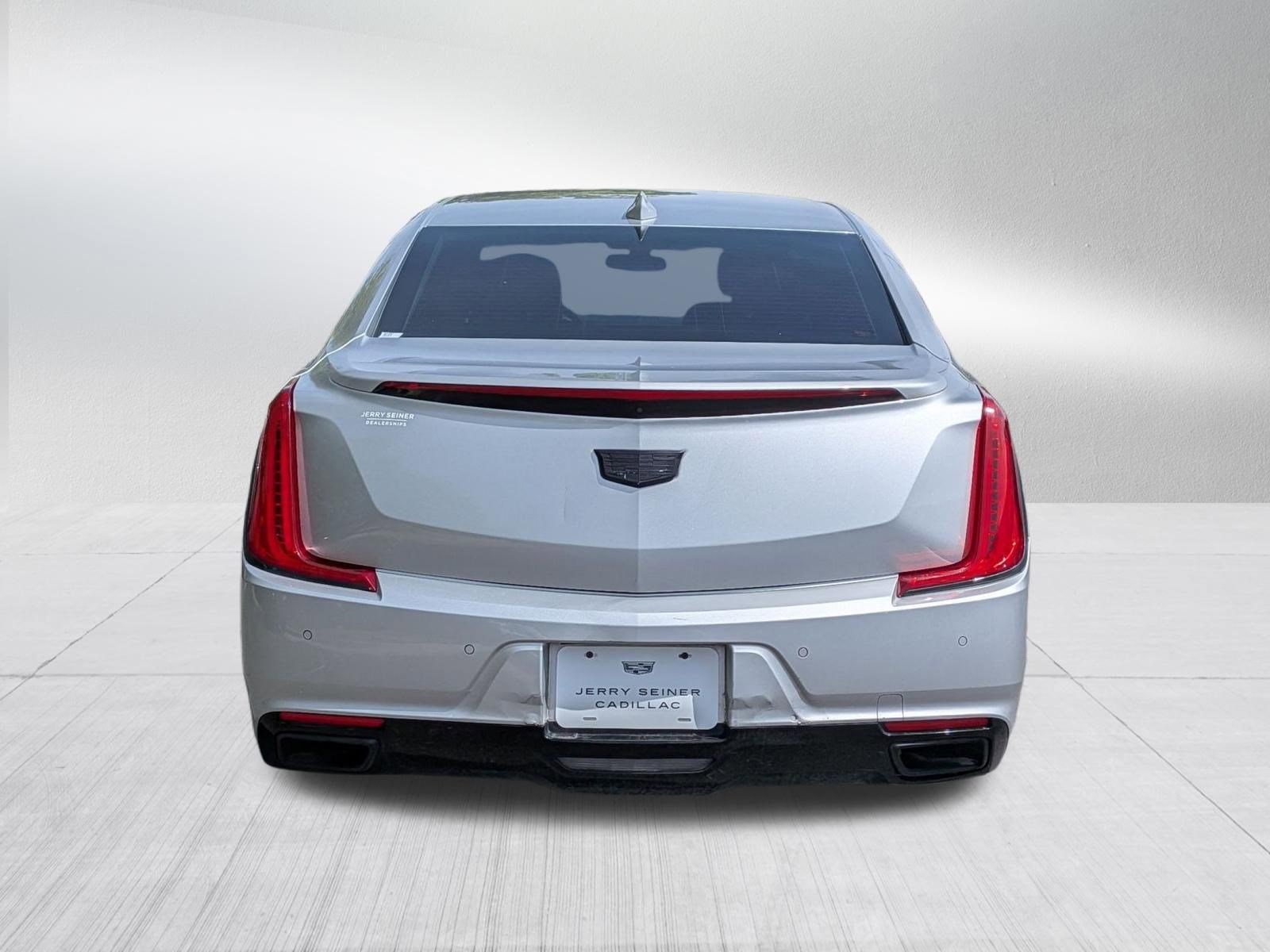 Used 2019 Cadillac XTS Luxury image 4