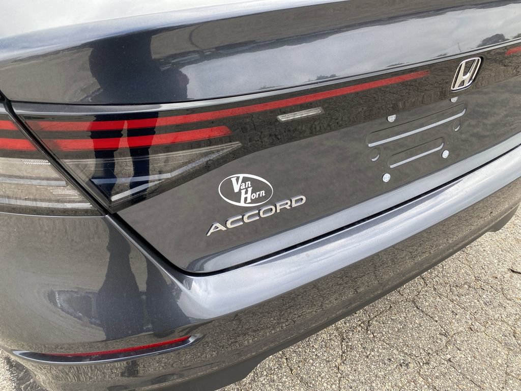 New 2025 Honda Accord SE image 32
