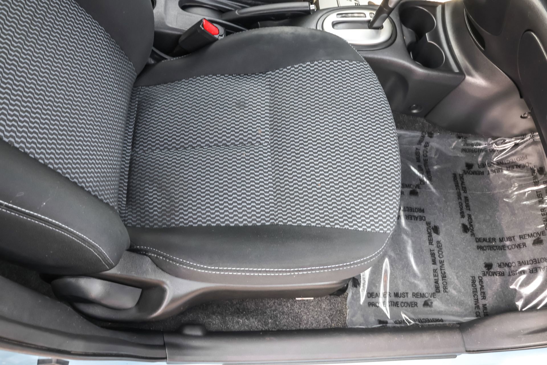 Used 2014 Nissan Versa Note SV w/ Sport Value Package image 42