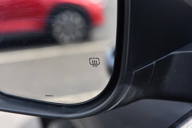 Used 2024 Jeep Grand Cherokee Laredo AWD/4WD image 9