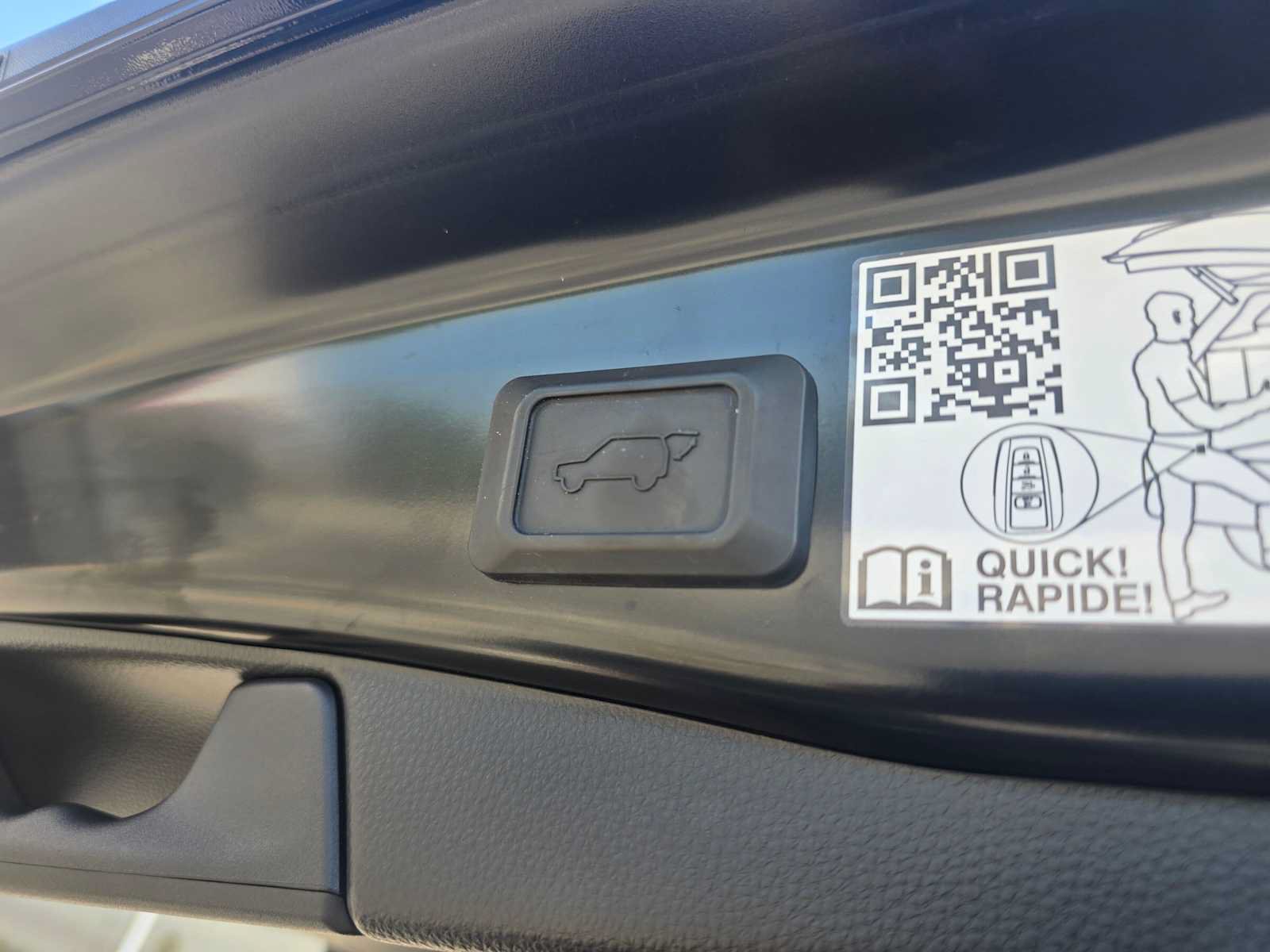 Used 2023 Toyota RAV4 Limited AWD/4WD image 15