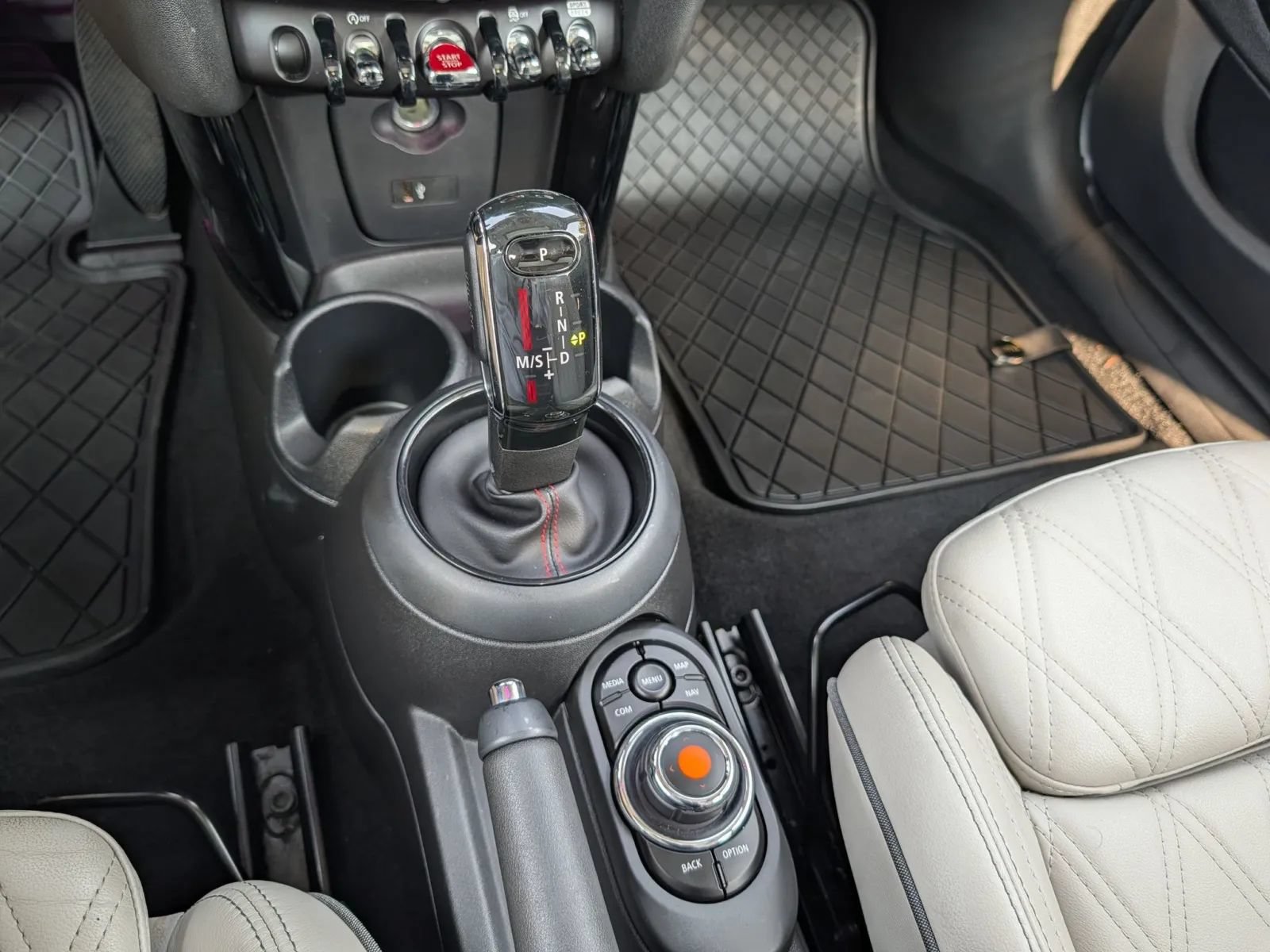 Used 2020 MINI Cooper S FWD image 27
