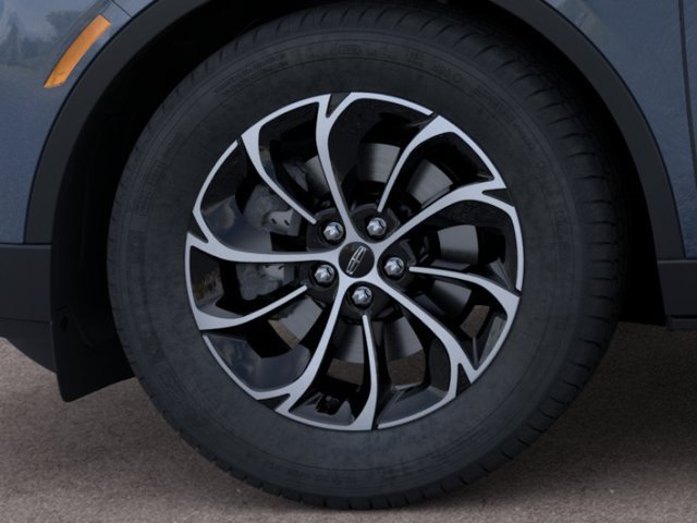 New 2026 Lincoln Nautilus Premier AWD/4WD image 19