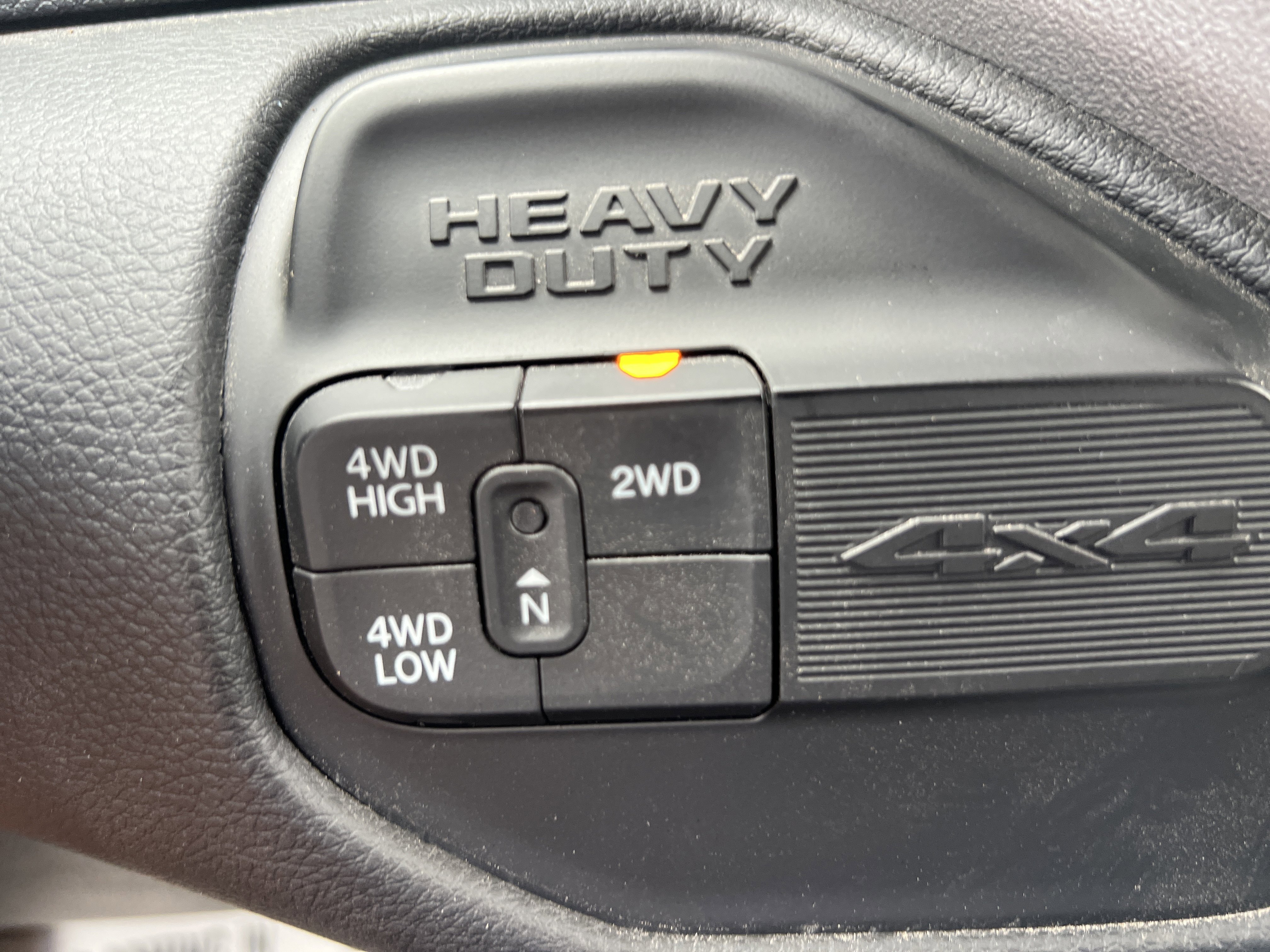 Used 2024 RAM 3500 Laramie w/ Night Edition image 28