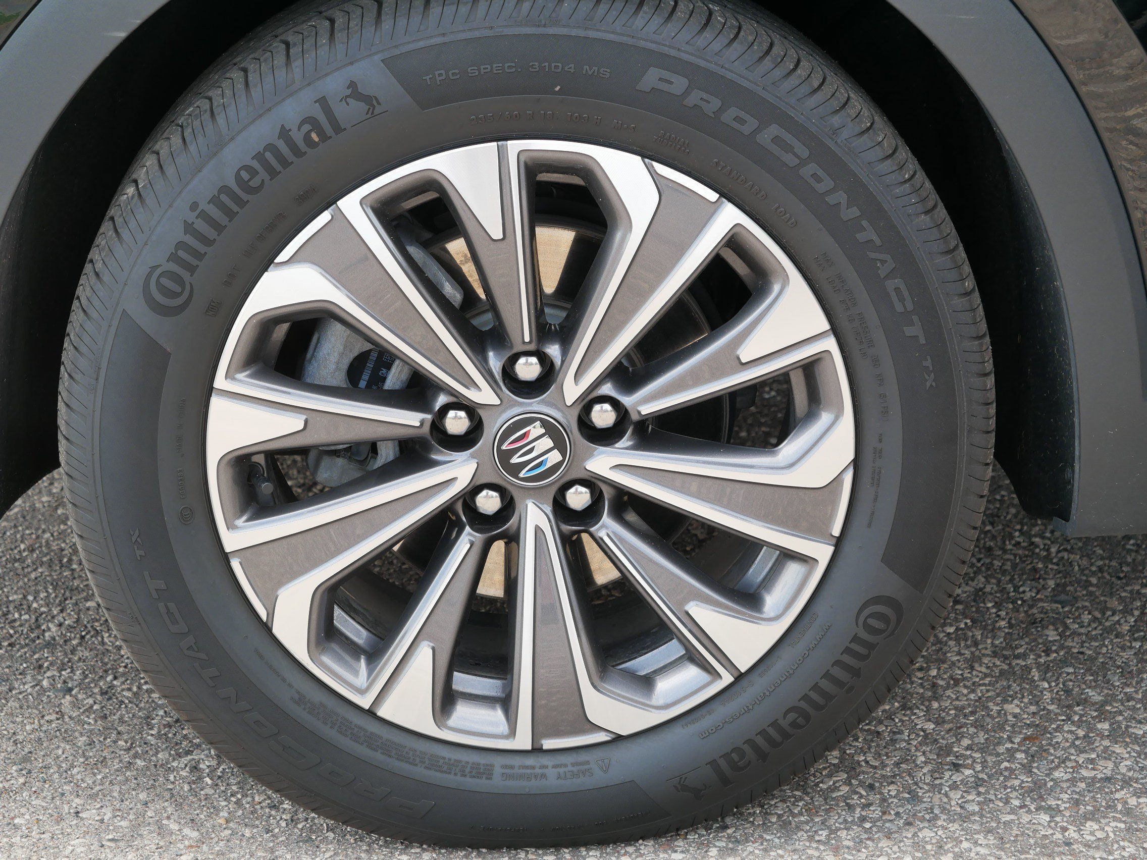 Used 2025 Buick Envision Preferred AWD/4WD image 15