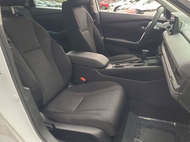 Used 2025 Honda Accord LX image 19
