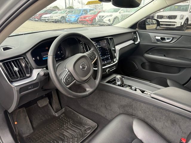 Used 2024 Volvo S60 B5 Core image 10