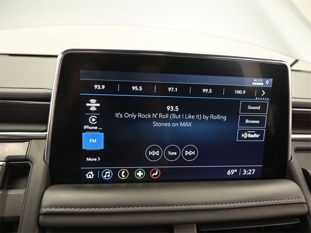 Used 2021 Chevrolet Suburban Z71 w/ Max Trailering Package image 25