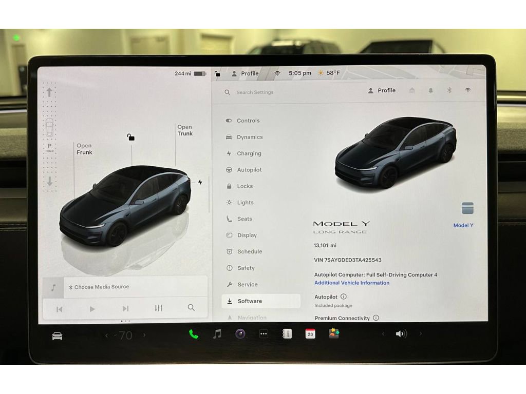 Used 2026 Tesla Model Y Long Range image 27