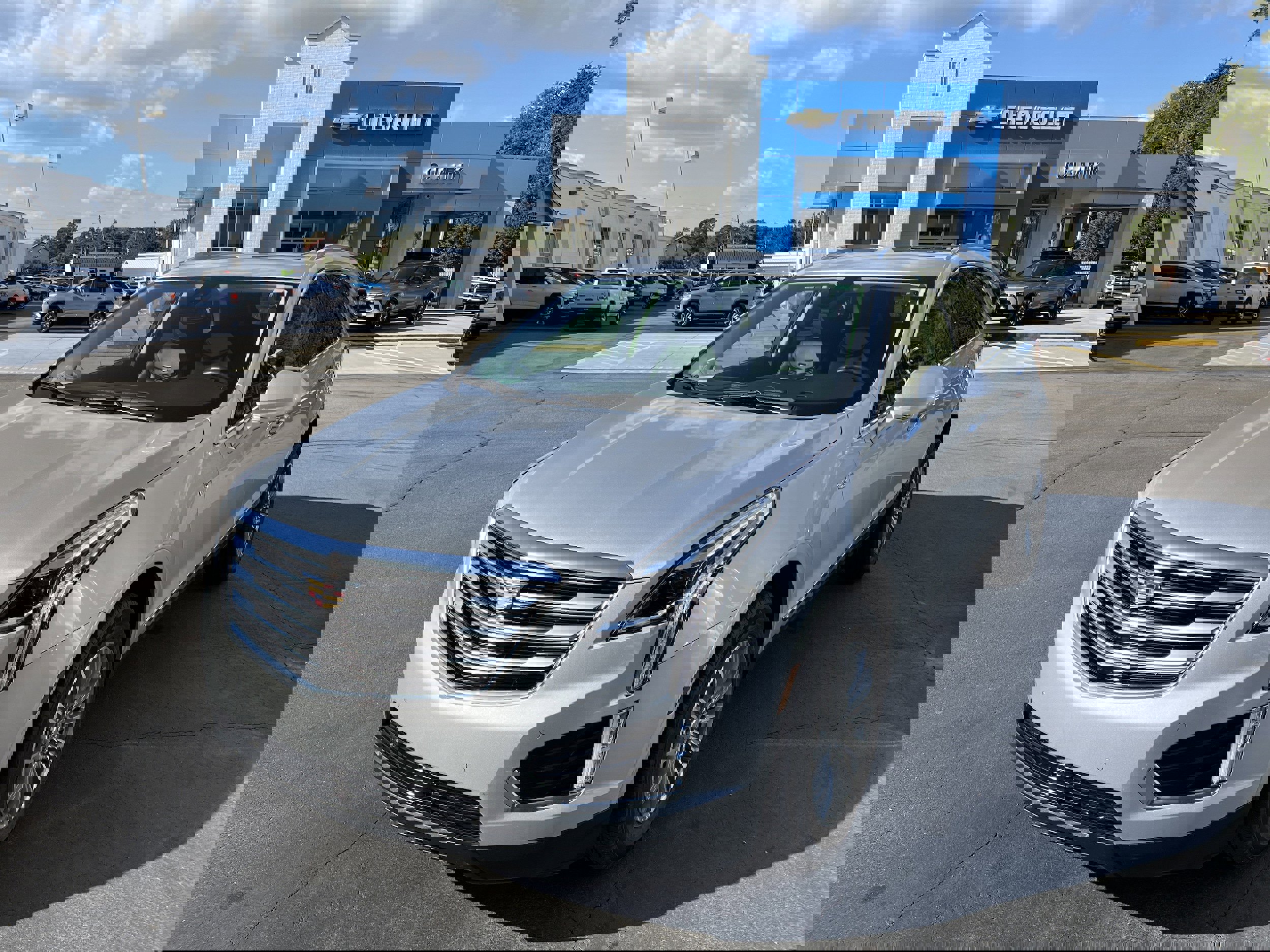 Used 2017 Cadillac XT5 Luxury w/ Driver Awareness Package