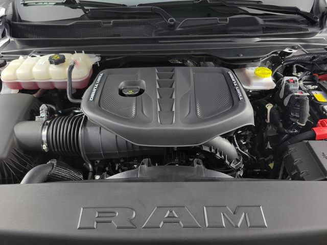 Used 2026 RAM 1500 Limited AWD/4WD image 14