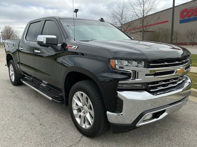 Used 2021 Chevrolet Silverado 1500 LTZ AWD/4WD image 2