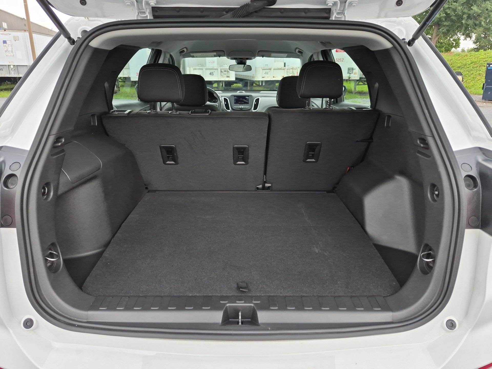Certified 2024 Chevrolet Equinox LS FWD image 26