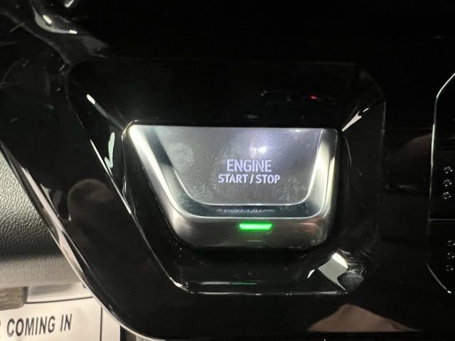 Used 2025 GMC Sierra 1500 AT4 w/ AT4 Premium Package image 31