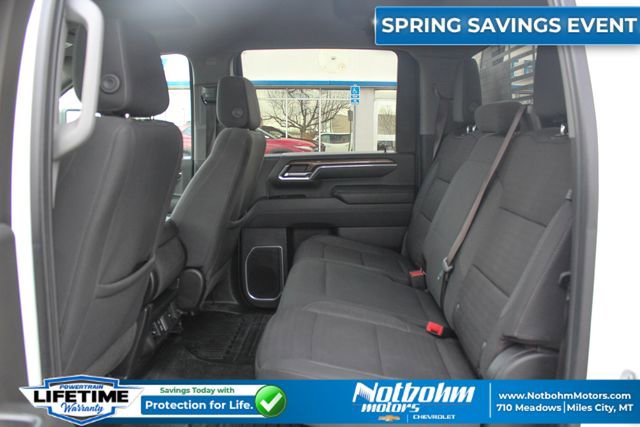 Used 2024 Chevrolet Silverado 2500 LT w/ Convenience Package image 12