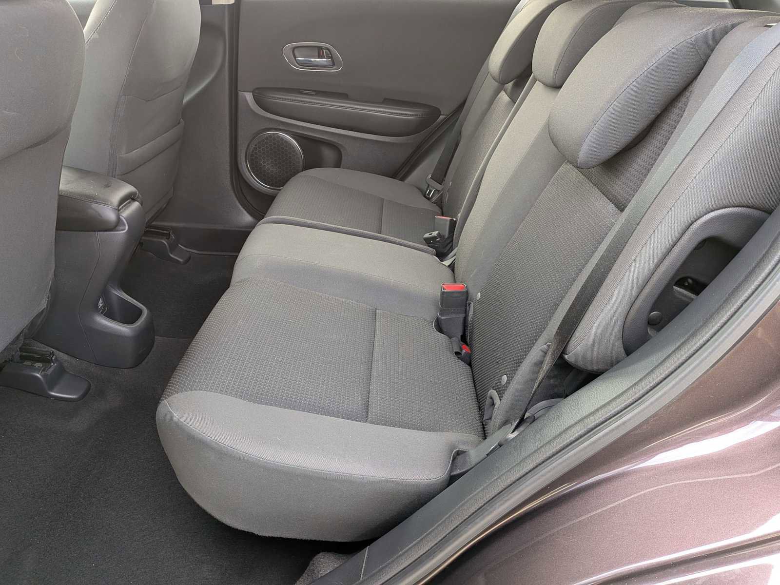 Used 2021 Honda HR-V EX image 17