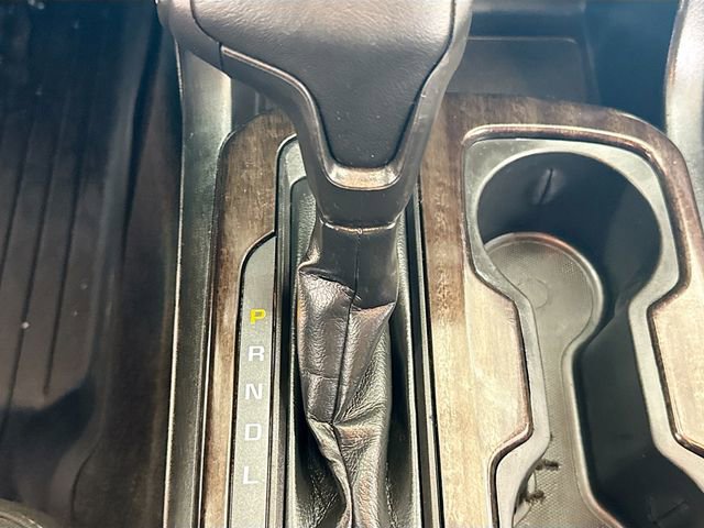 Used 2020 GMC Canyon SLE w/ Elevation Edition image 14