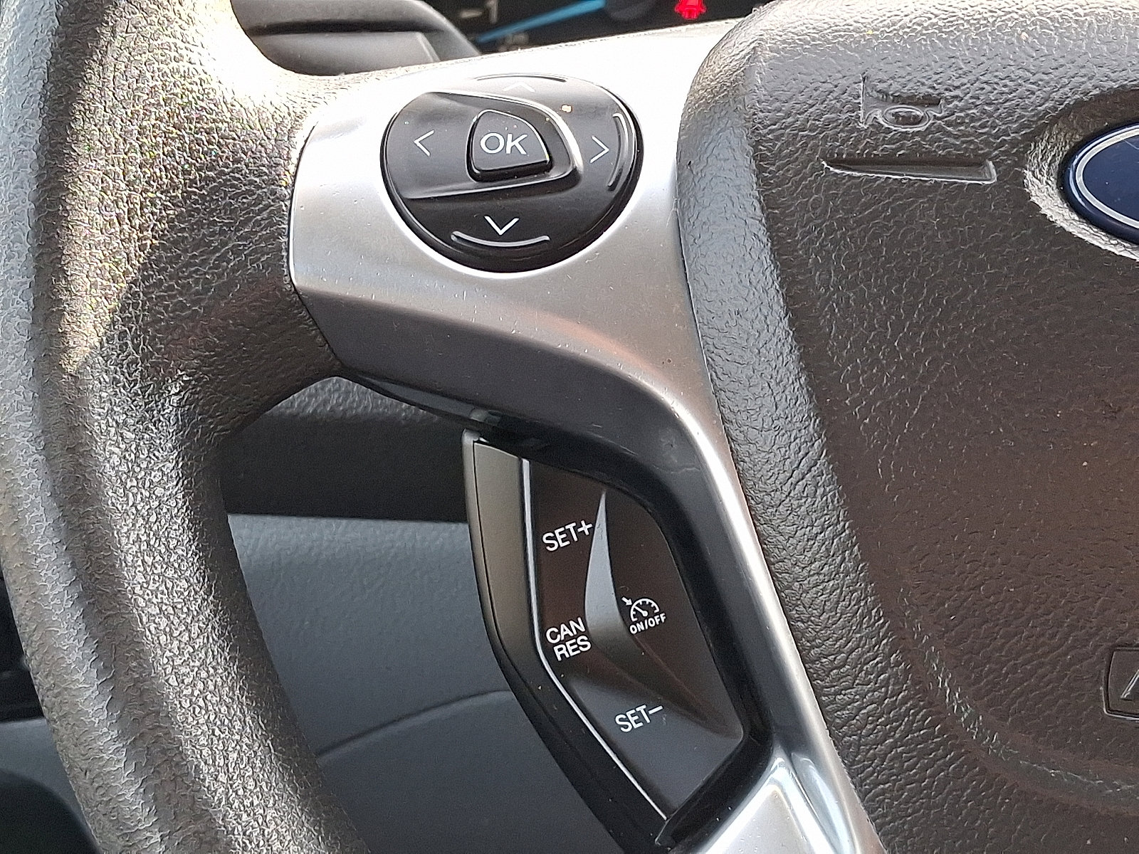 Certified 2019 Ford Transit 250 130 Low Roof w/ Exterior Upgrade Package image 21