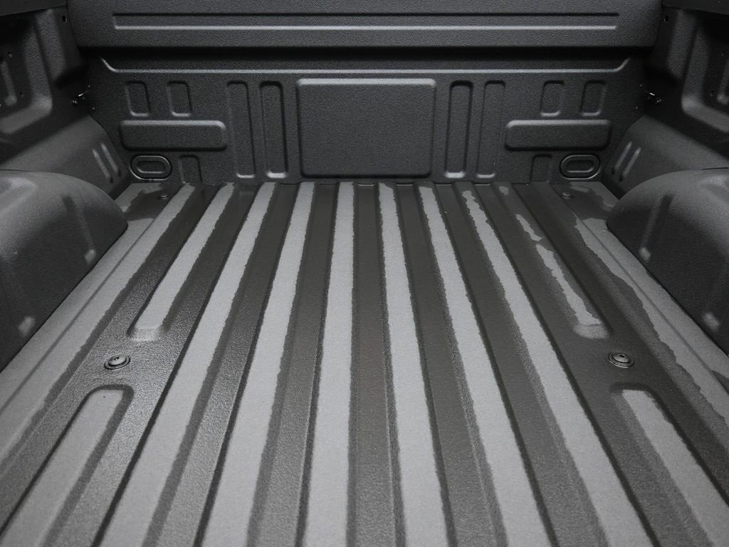 New 2025 Ford F150 XLT w/ Equipment Group 302A MID image 10