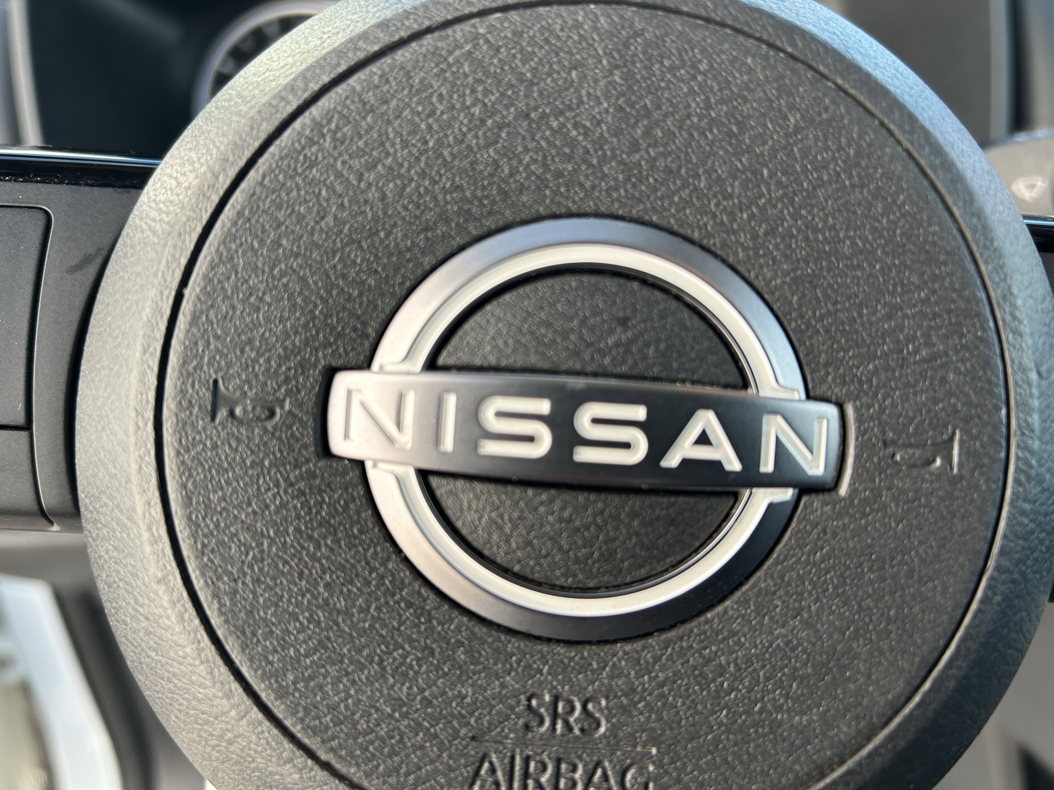 Used 2023 Nissan Rogue SV image 24