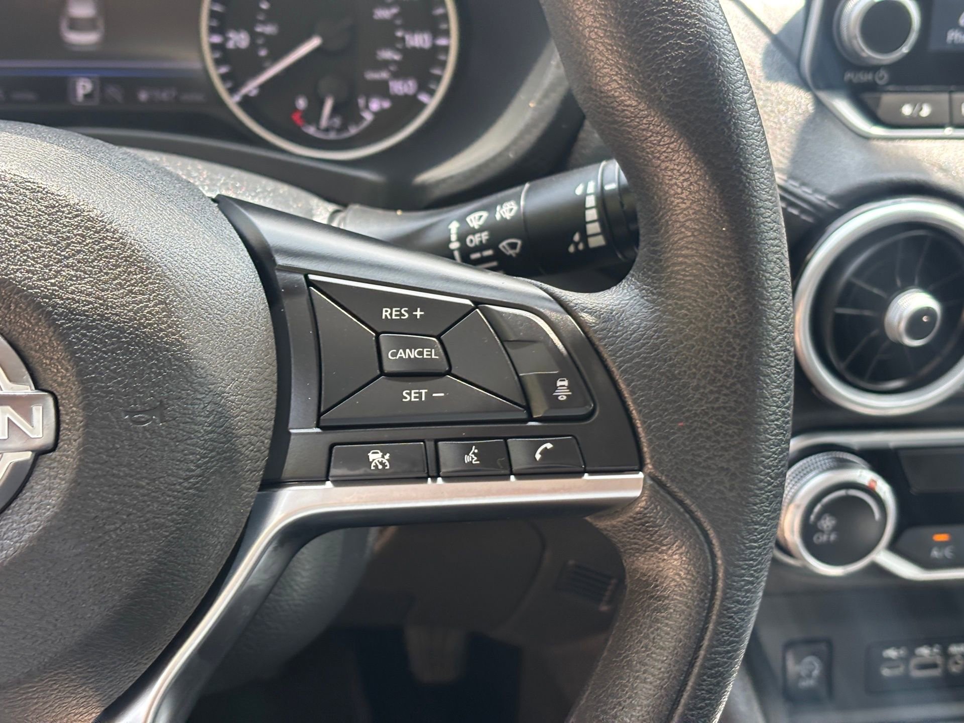 Used 2024 Nissan Sentra SV FWD image 19