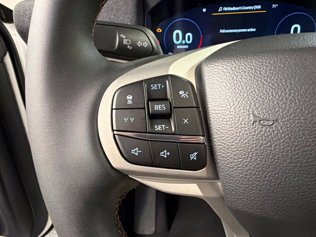 New 2026 Ford Explorer Active w/ Active Comfort Package AWD/4WD image 18