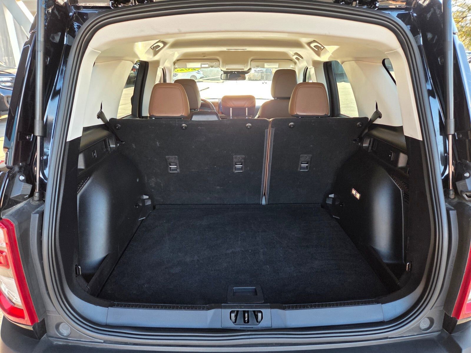 Certified 2025 Ford Bronco Sport Outer Banks w/ Outer Banks Tech Package+ image 13