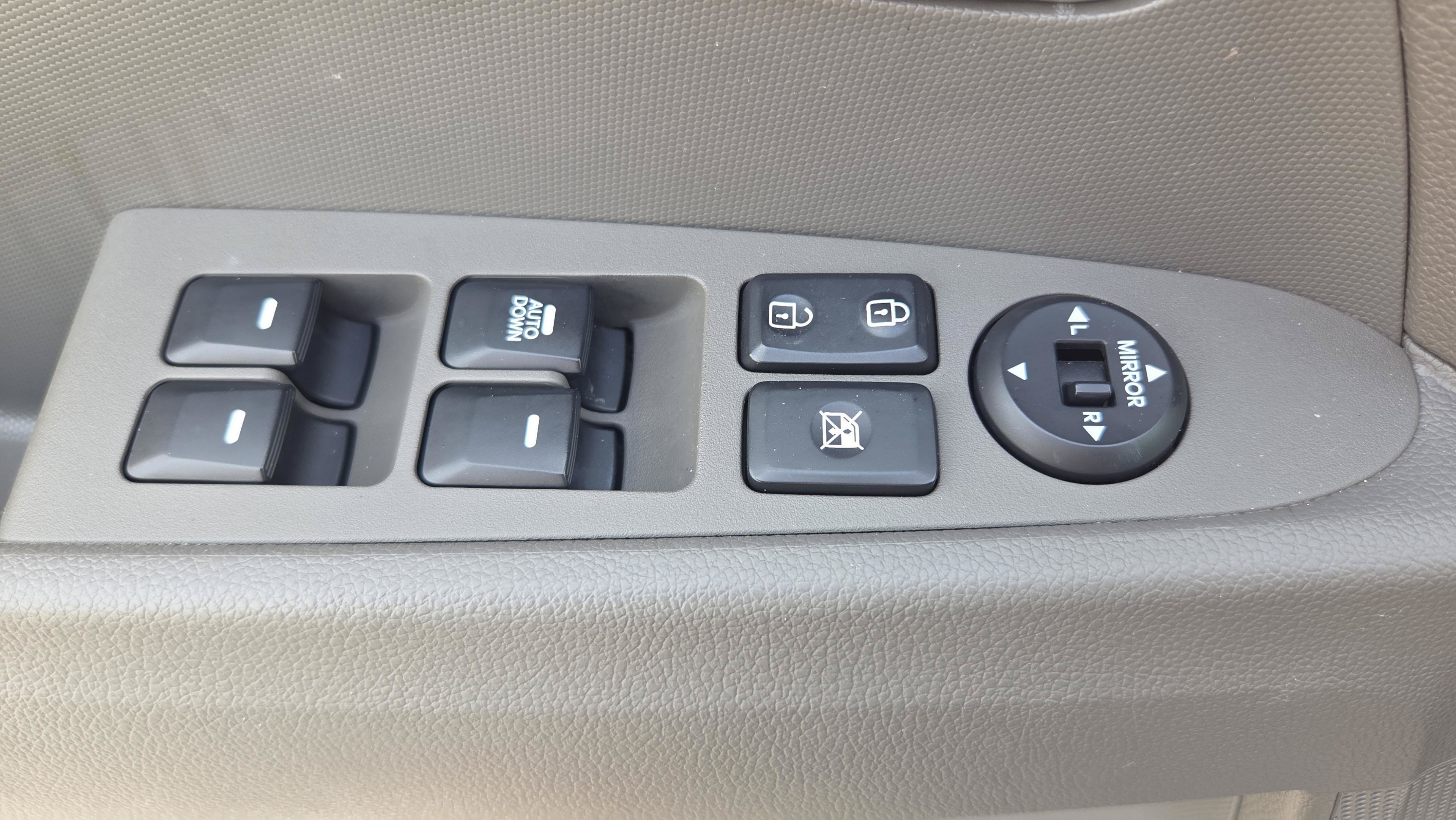 Used 2015 Kia Sportage LX AWD/4WD image 26