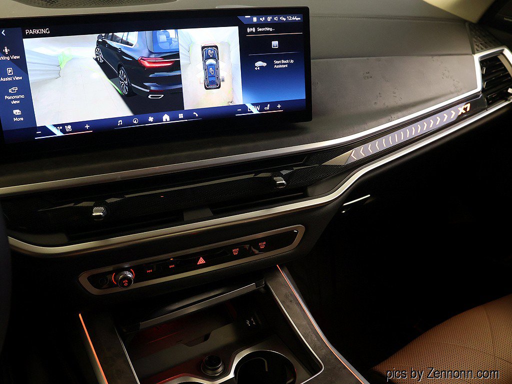 Certified 2024 BMW X7 xDrive40i w/ Executive Package AWD/4WD image 25