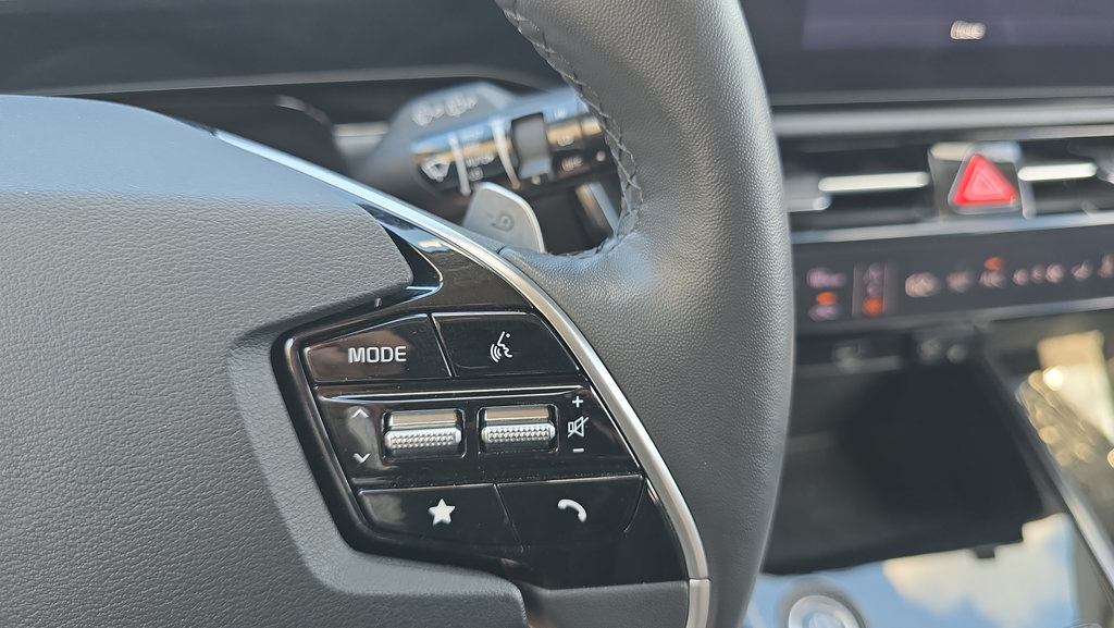 Used 2023 Kia Niro Wind w/ Wind Preserve Package FWD image 23