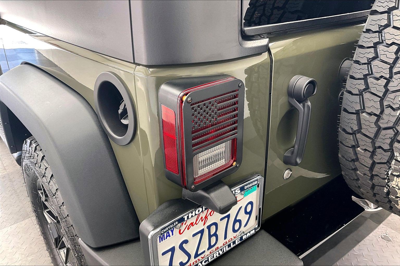 Used 2015 Jeep Wrangler Sport AWD/4WD image 27