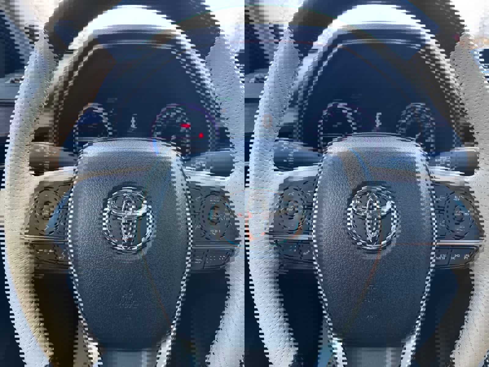 Used 2019 Toyota Avalon Limited w/ Advanced Safety Package image 18