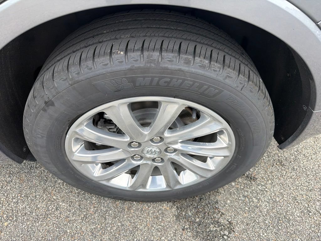 Used 2019 Buick Envision Essence AWD/4WD image 11