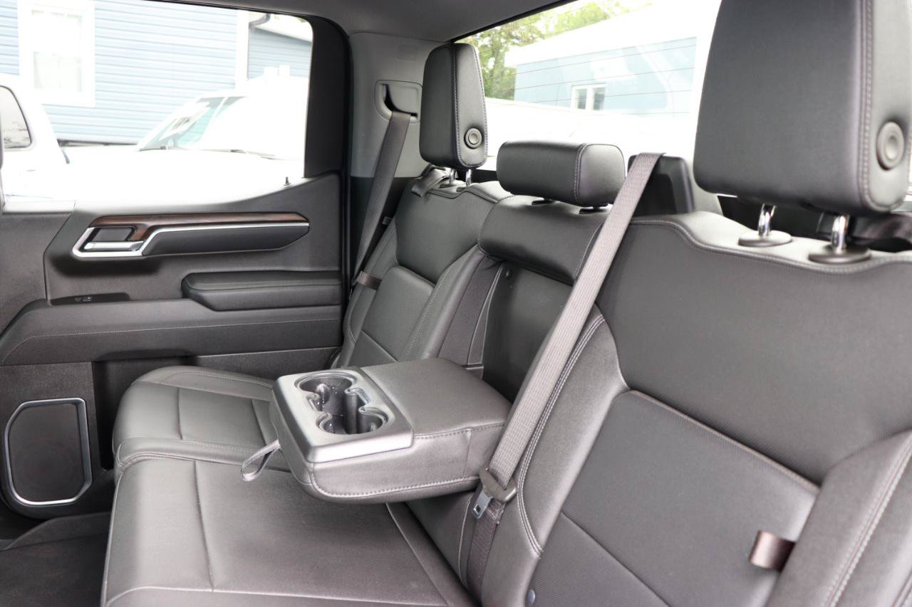 Used 2025 GMC Sierra 1500 SLT AWD/4WD image 22