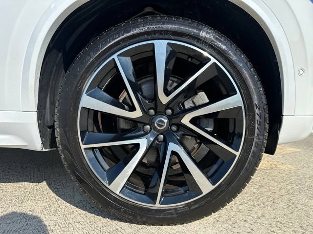 Certified 2023 Volvo XC90 B5 Plus w/ Protection Package Premier AWD/4WD image 11