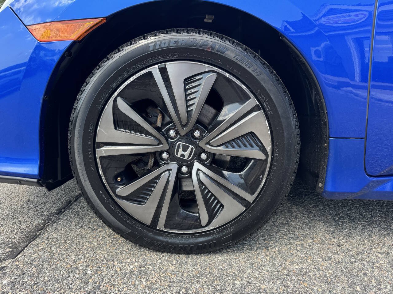 Used 2017 Honda Civic EX-L image 4