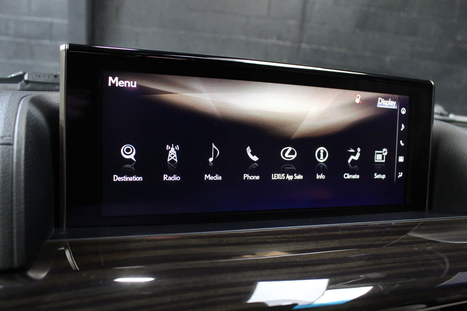 Used 2019 Lexus LX 570 Three-Row Inspiration Series w w/ Inspiration Series image 62