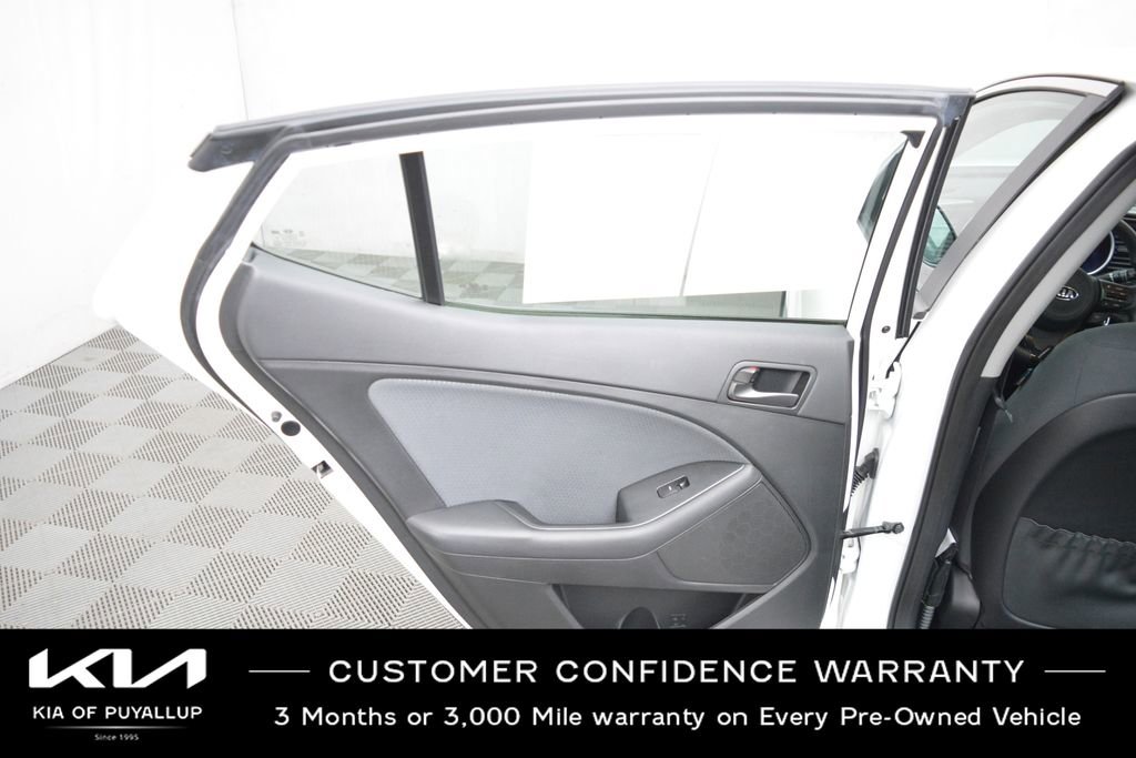 Used 2015 Kia Optima LX image 11