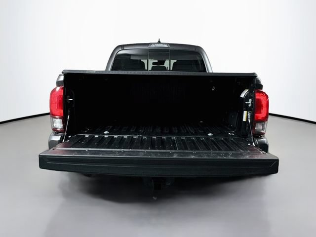 Certified 2022 Toyota Tacoma SR5 w/ Technology Package AWD/4WD image 27