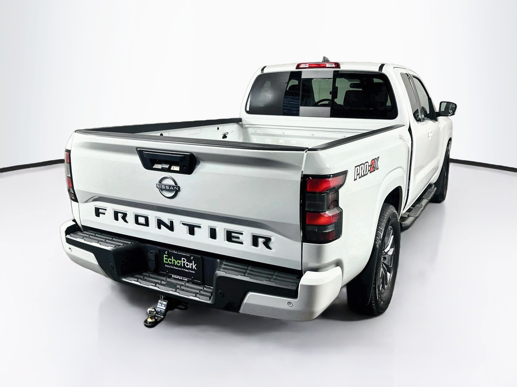 Used 2025 Nissan Frontier SV RWD image 9