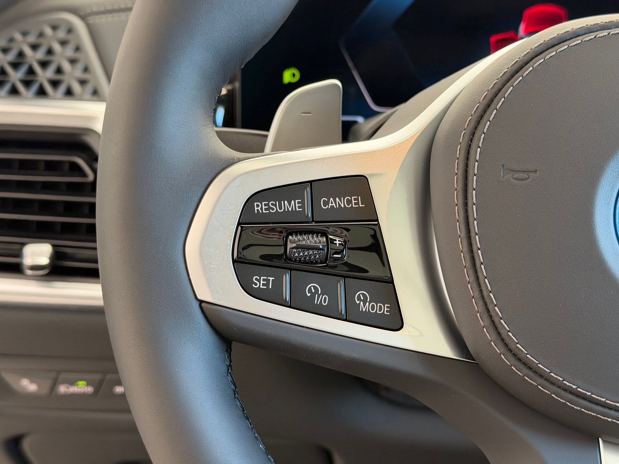 New 2026 BMW X5 xDrive50e w/ M Sport Package image 18