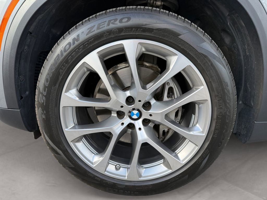 Certified 2024 BMW X5 xDrive40i w/ Premium Package AWD/4WD image 14