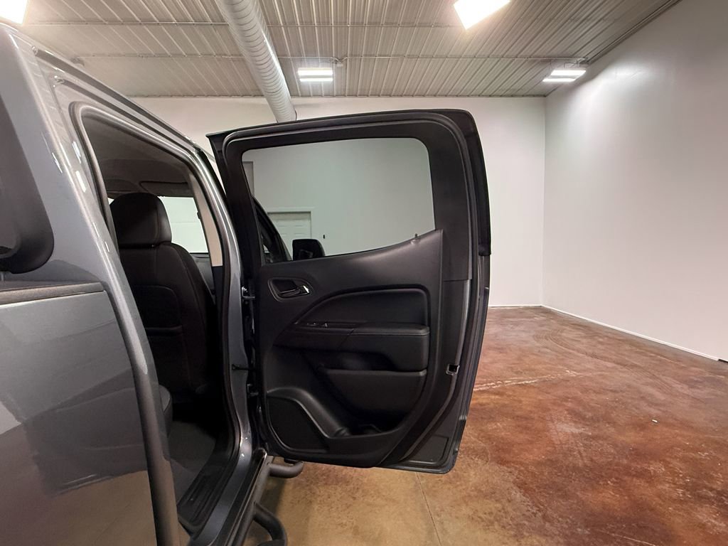 Used 2022 GMC Canyon AT4 image 67