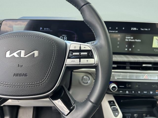 Used 2024 Kia Telluride EX image 32