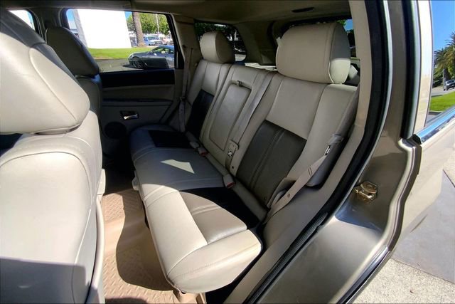 Used 2006 Jeep Grand Cherokee Limited AWD/4WD image 25
