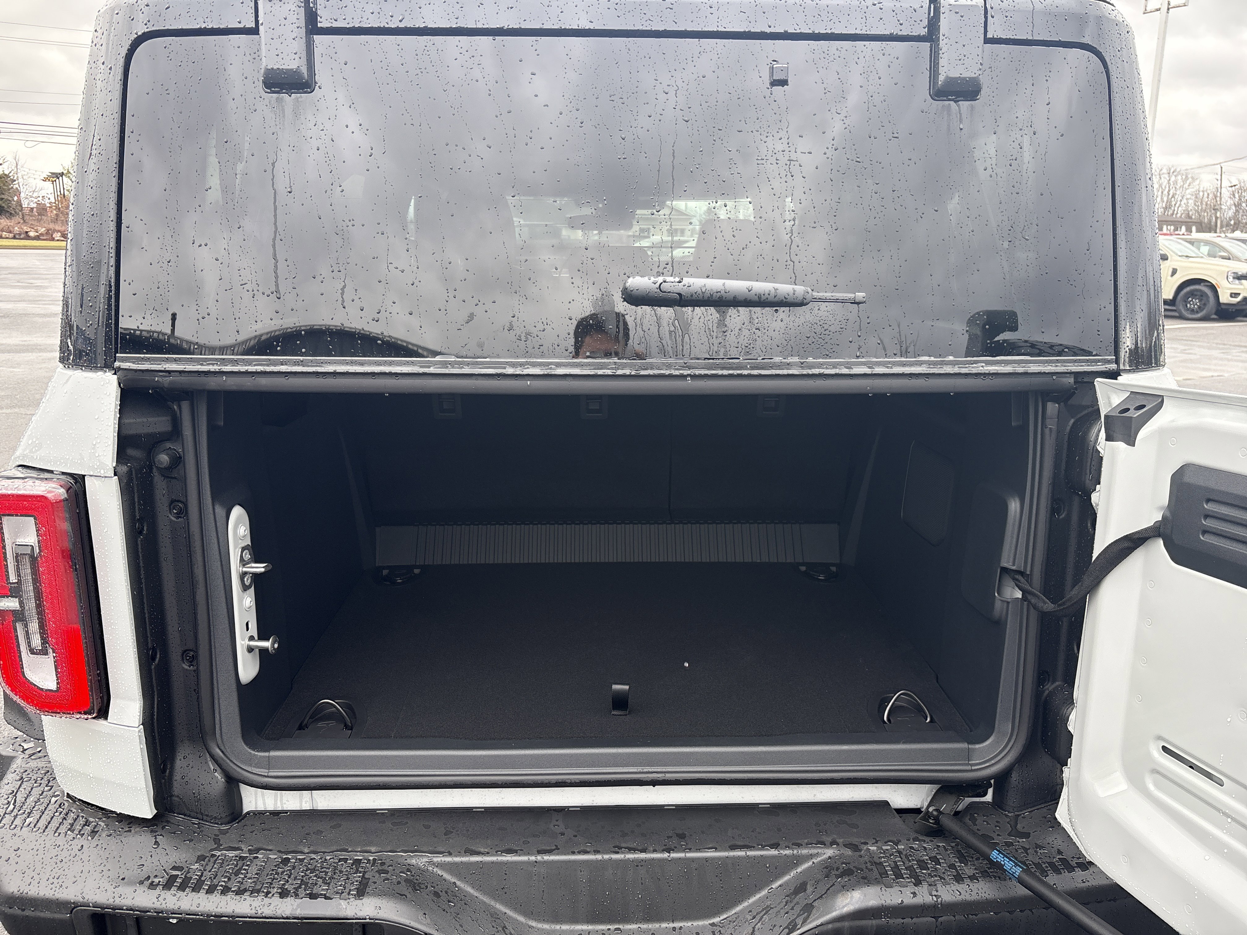 New 2026 Ford Bronco Badlands image 8