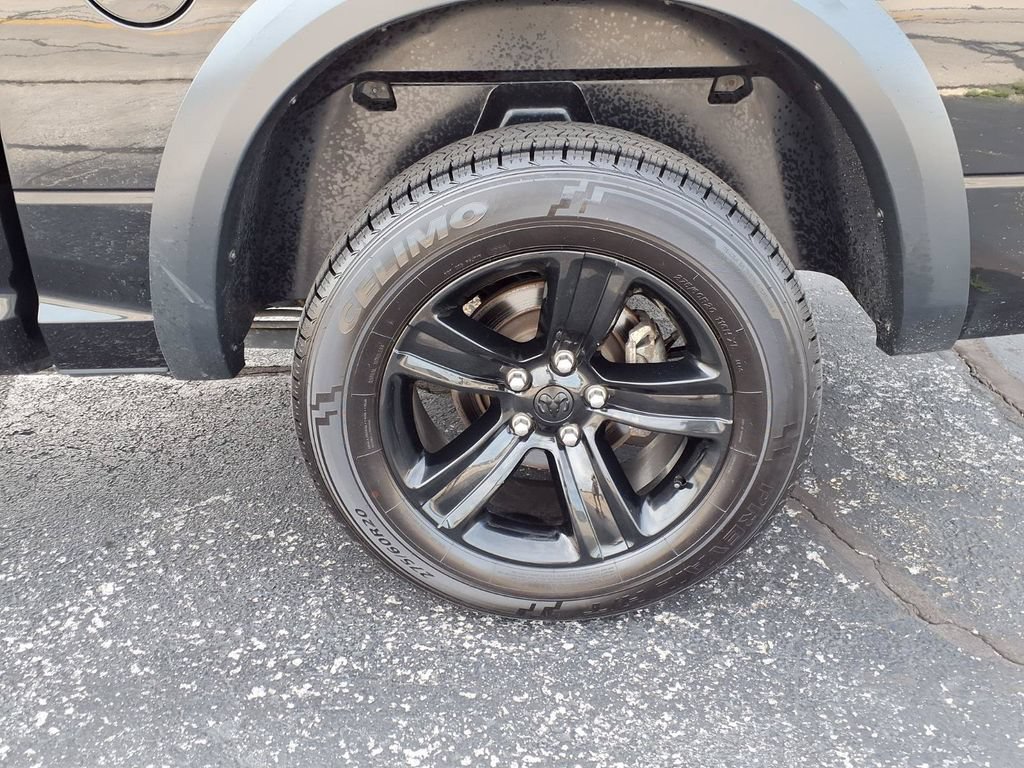 Used 2024 RAM 1500 Warlock AWD/4WD image 23
